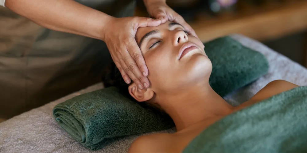 Four Hand Massage